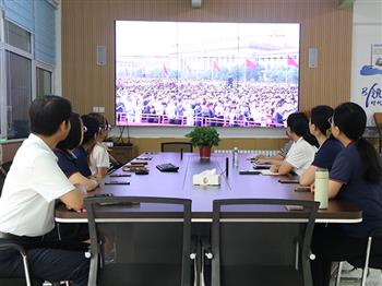 從震撼和莊嚴中，堅定中國制造的信心